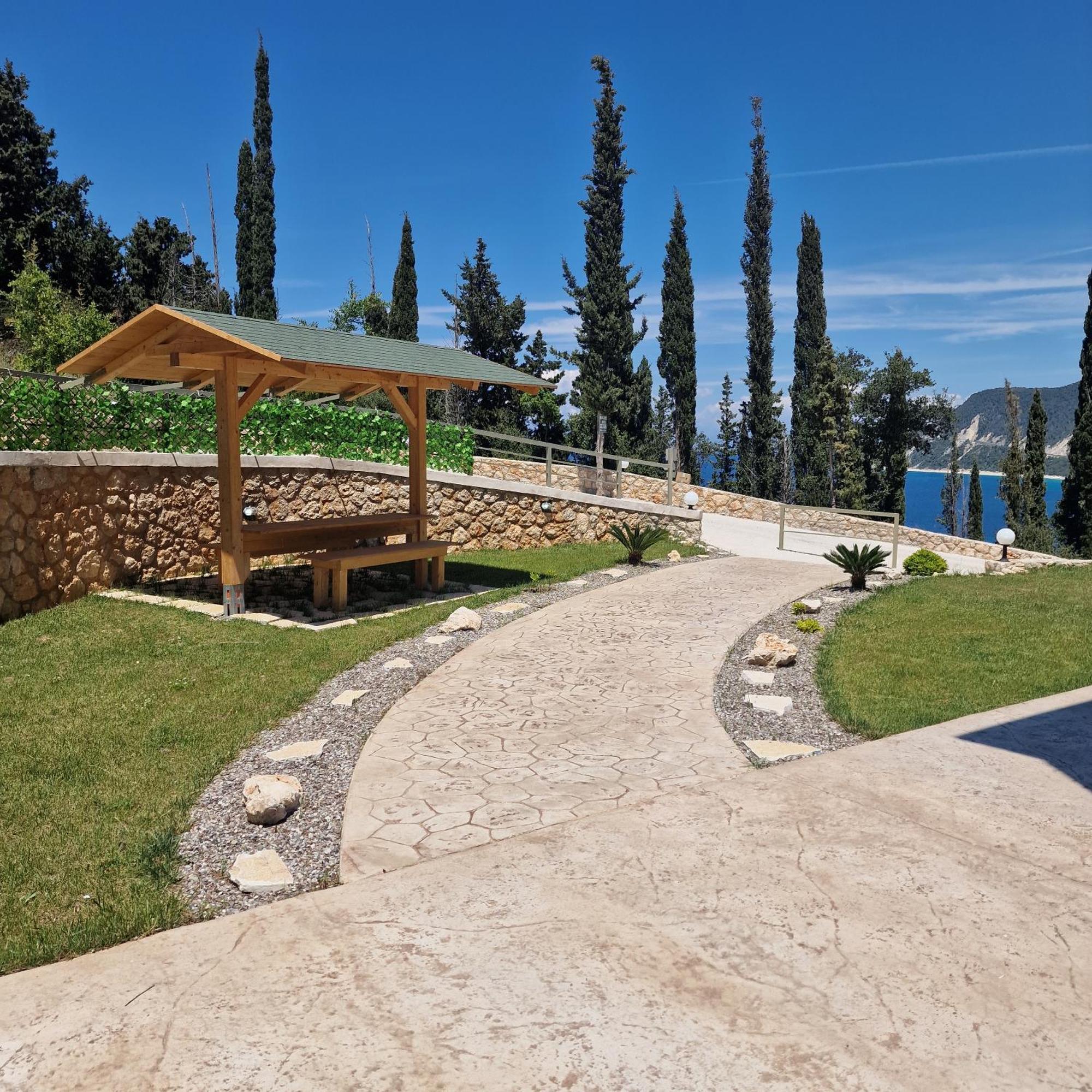 Milos Mountain - Villa Nikitas Ayios Nikitas Bagian luar foto