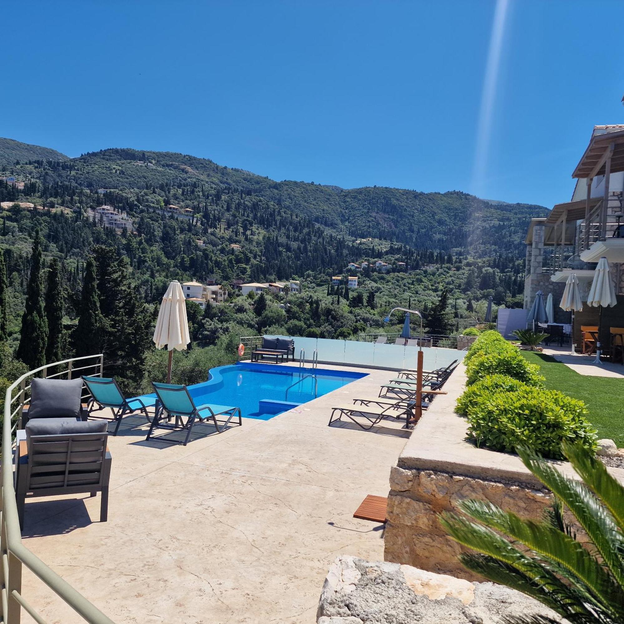 Milos Mountain - Villa Nikitas Ayios Nikitas Bagian luar foto